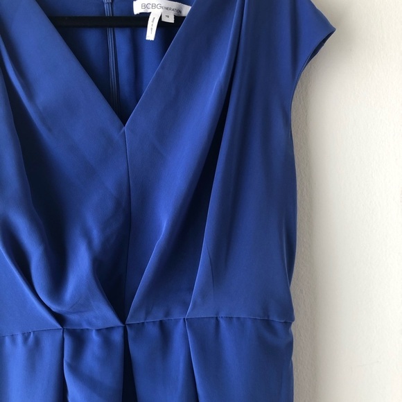 BCBGeneration Blue Azure V-Neck Dress - Picture 5 of 10